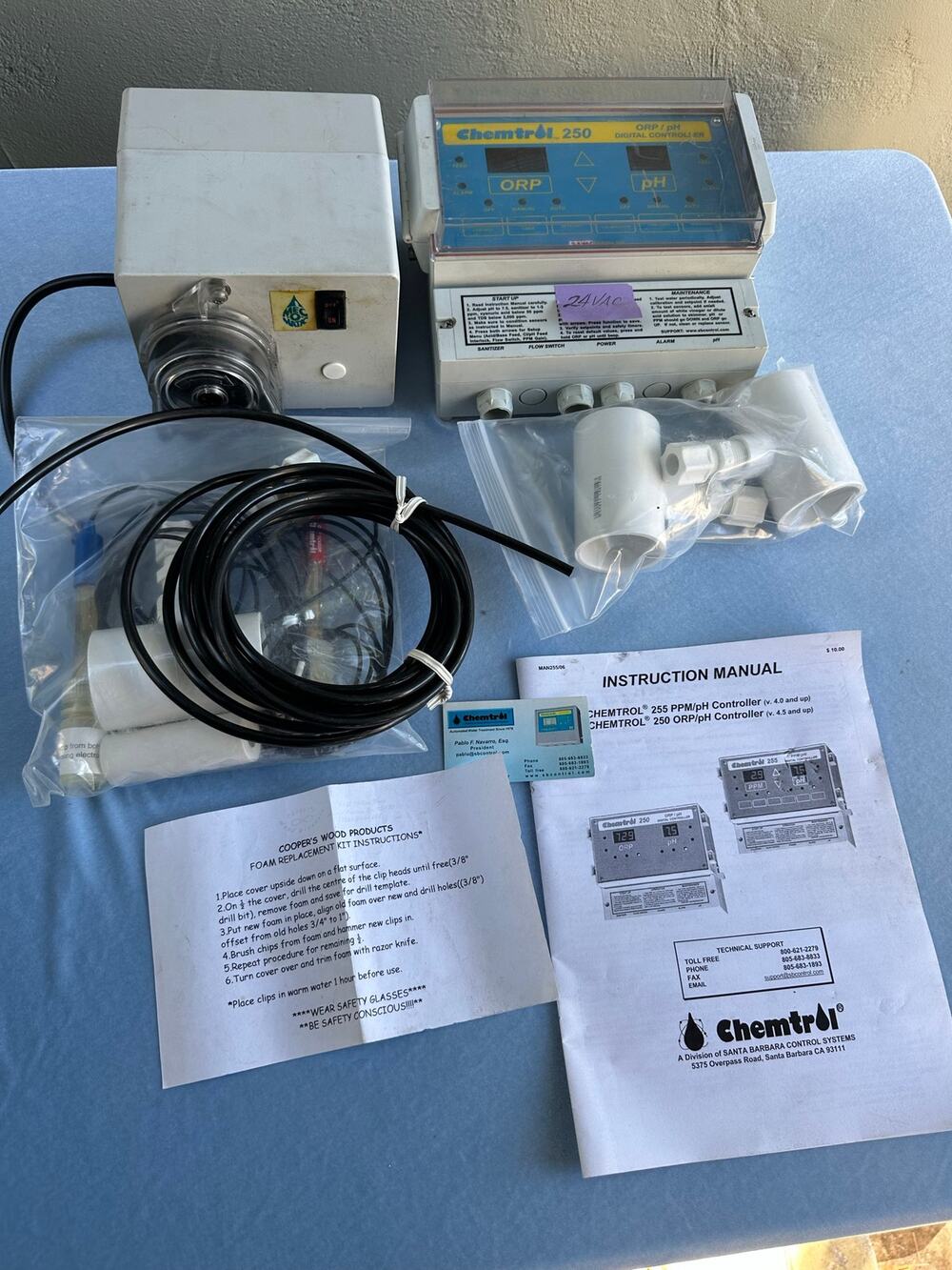 Chemtrol 250 ORP/pH Digital Controller & Pulsafeeder VSP-20 Pump Kit Untested